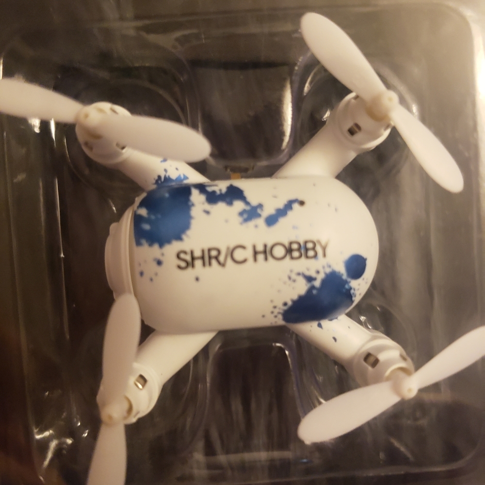 Mini Drone - Picture 3 of 5